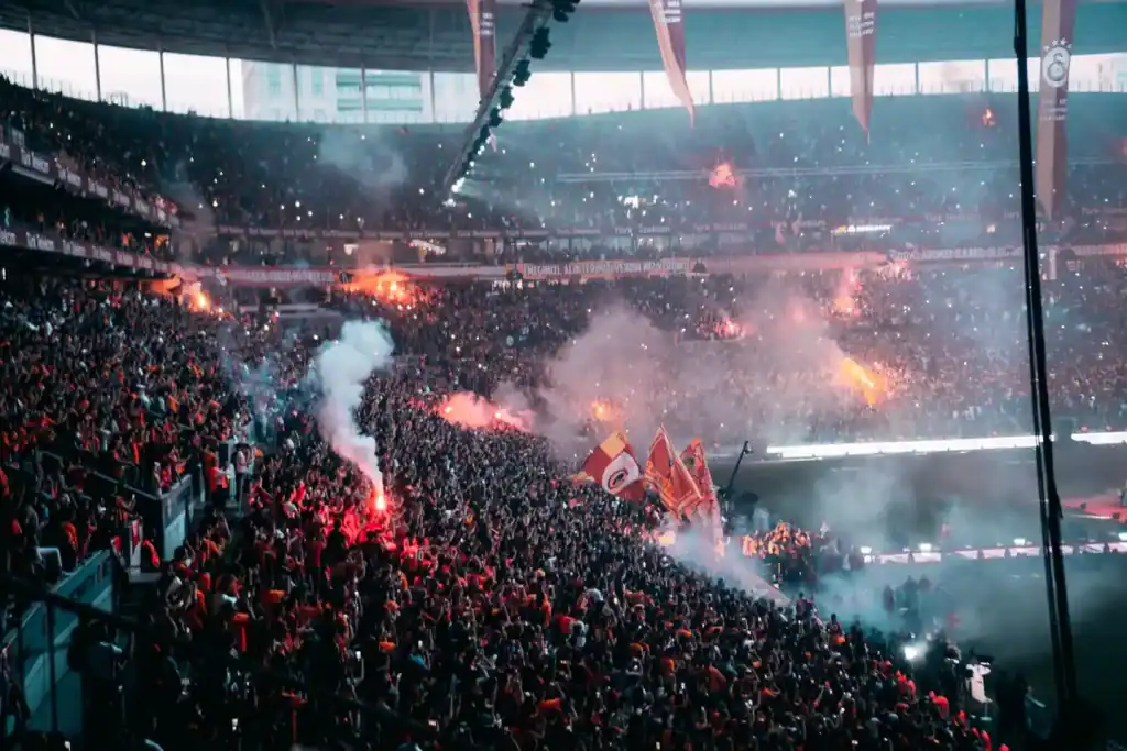 Futbola fani